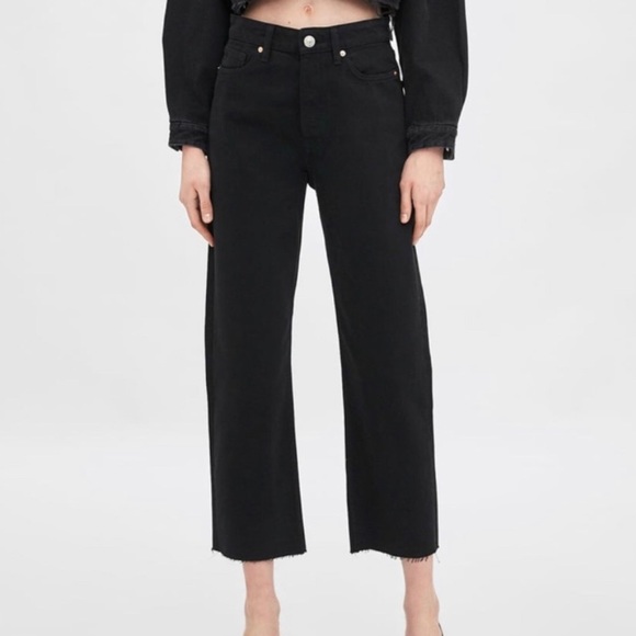Zara - Black cropped jeans - Picture 1 of 15